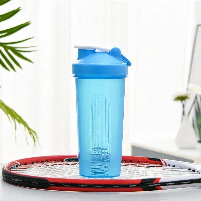 600ml Portable Protein Powder Shaker Bottle Leak Proof Water Bottle for Gym Fitness Training Sport Shaker Mixing Cup